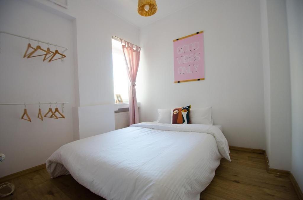 Bright Apartment Near Cismigiu And Old Town Bucureşti Eksteriør bilde