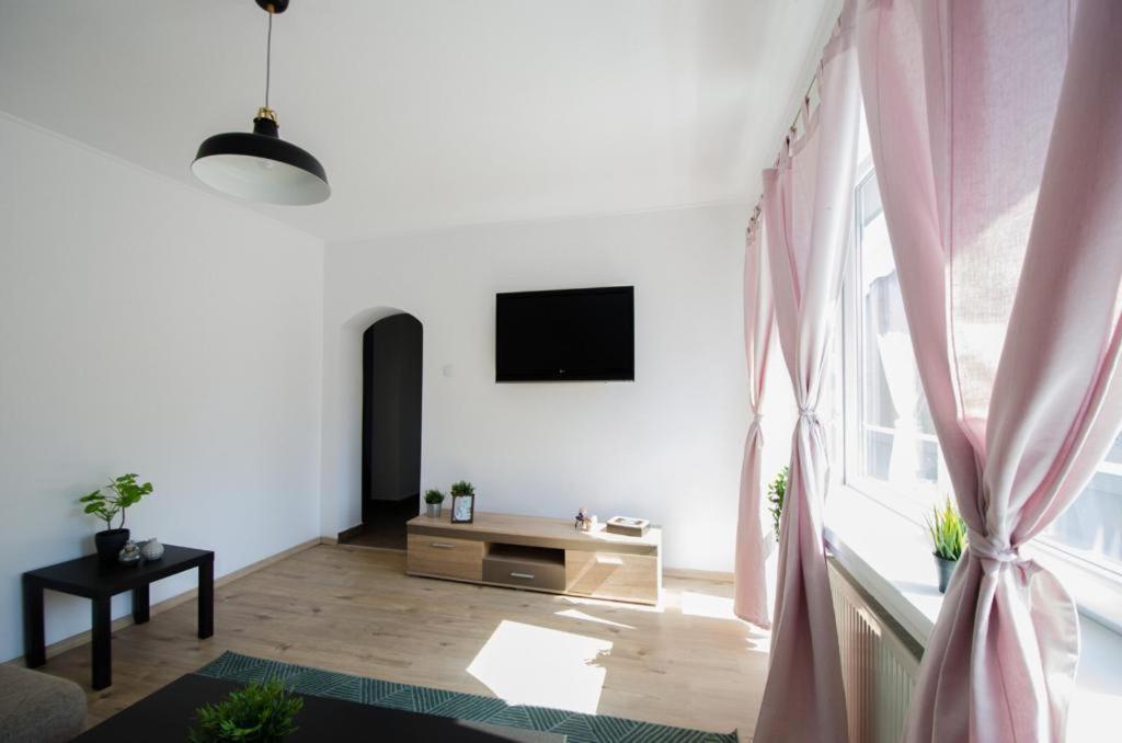 Bright Apartment Near Cismigiu And Old Town Bucureşti Eksteriør bilde